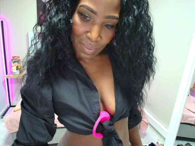 Model: Kimmturner