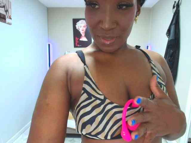 Model: Kimmturner