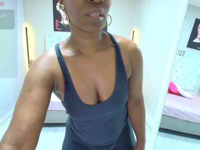 Model: Kimmturner
