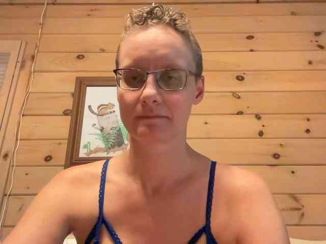 LeahWilde Live Webcam on BongaCams