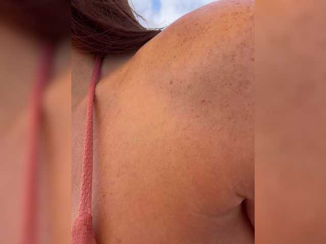 OrgazMia live cam and statistics on UnifiedCams