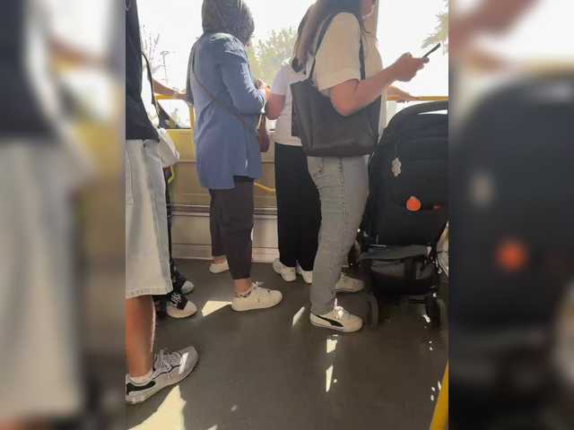 OrgazMia's BongaCams show and profile