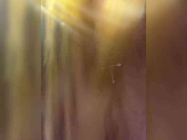 OrgazMia webcam
