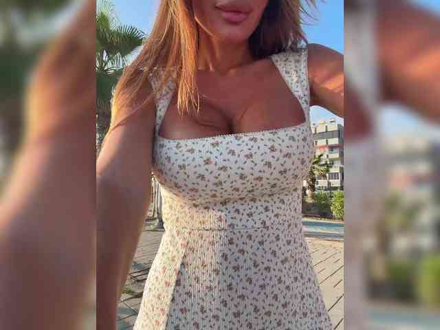 OrgazMia webcam