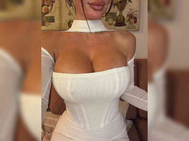 OrgazMia webcam