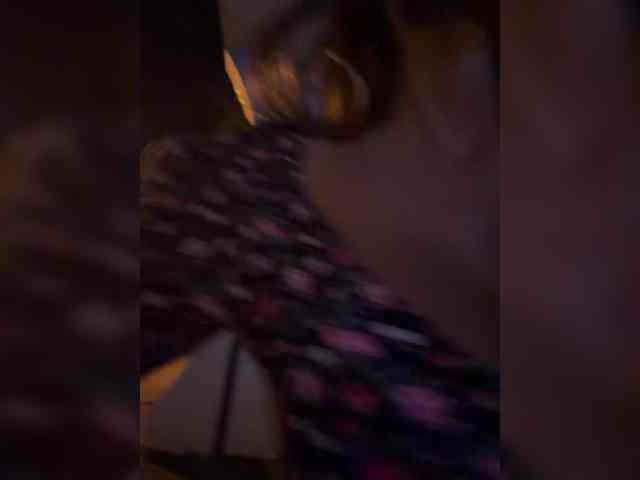 OrgazMia webcam