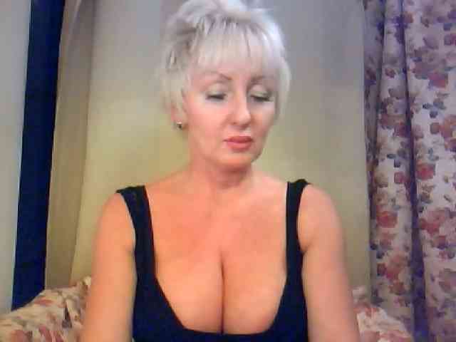 WetLipsPusi-69 webcam