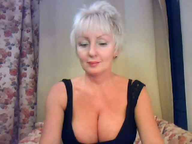 SweetPusya-VsV webcam