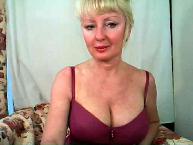 WetLipsPusi-69 webcam