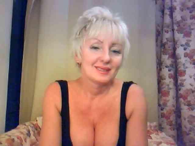 WetLipsPusi-69 webcam