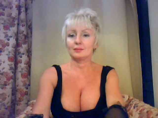 WetLipsPusi-69 webcam