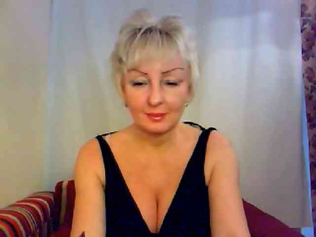 WetLipsPusi-69 webcam