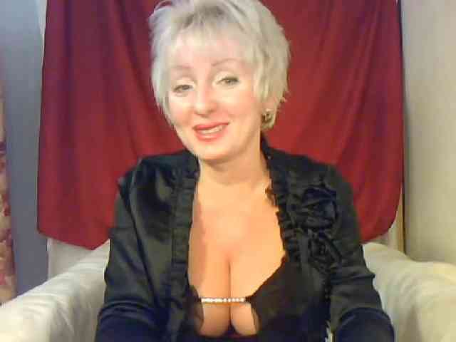 WetLipsPusi-69 webcam