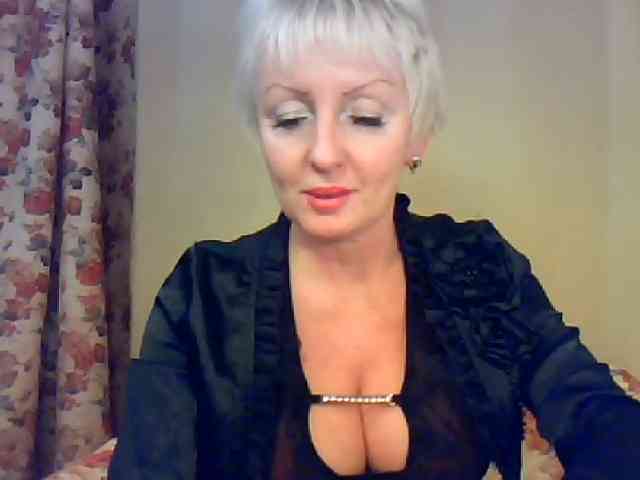 WetLipsPusi-69 webcam