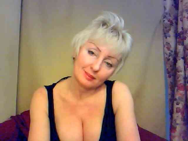 WetLipsPusi-69 webcam