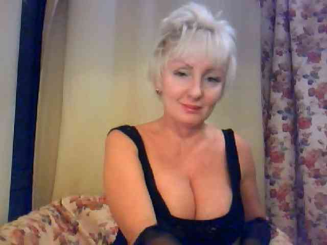 WetLipsPusi-69 webcam