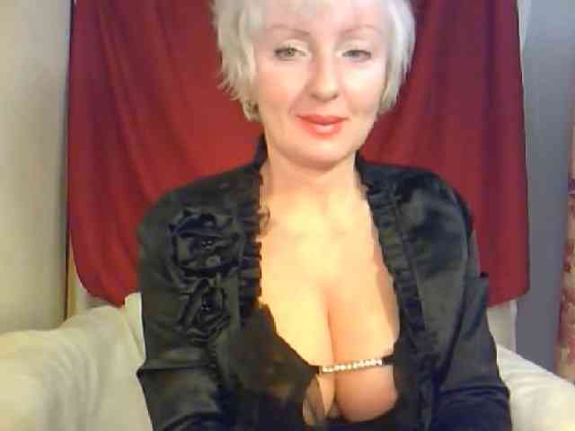 WetLipsPusi-69 webcam