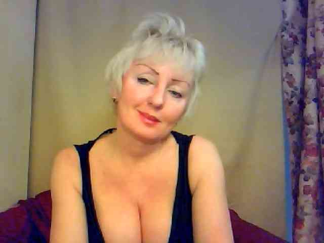 WetLipsPusi-69 webcam