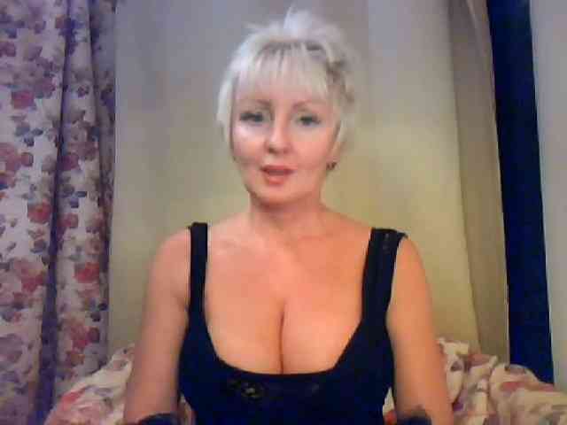 WetLipsPusi-69 webcam