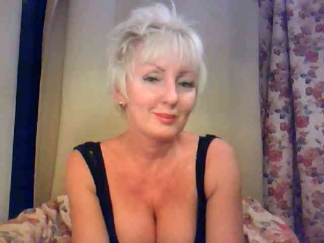 SweetPusya-VsV webcam
