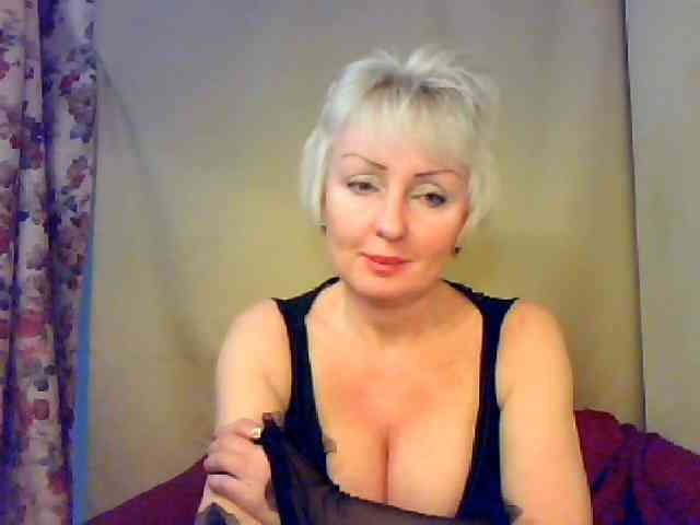 WetLipsPusi-69 webcam
