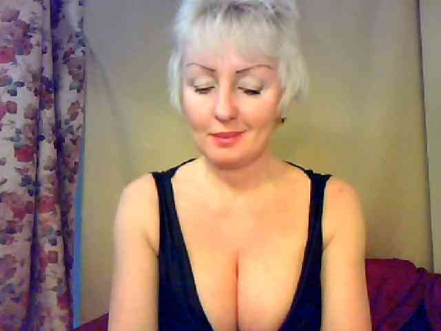WetLipsPusi-69 webcam