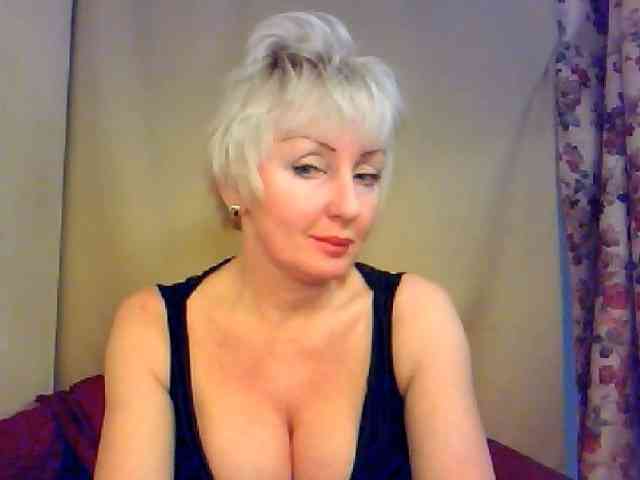 WetLipsPusi-69 webcam