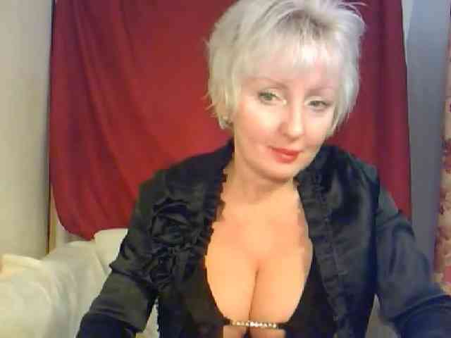 WetLipsPusi-69 webcam