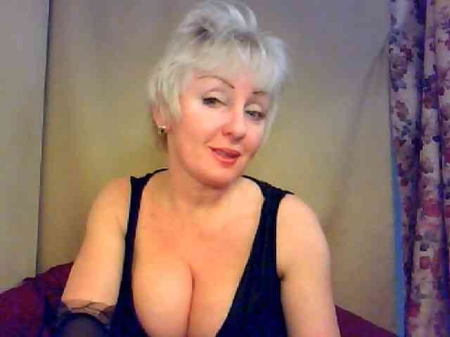WetLipsPusi-69 webcam