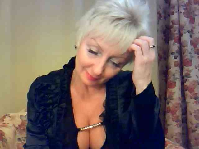 WetLipsPusi-69 webcam