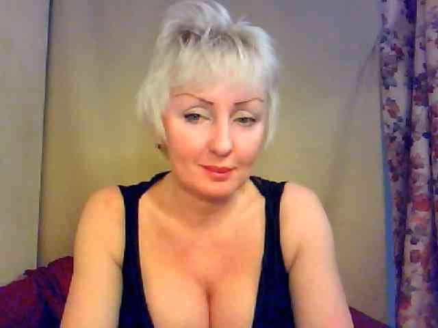 WetLipsPusi-69 webcam