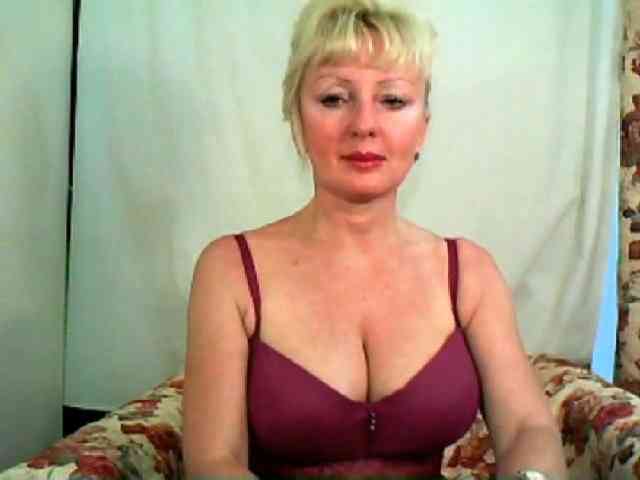 WetLipsPusi-69 webcam