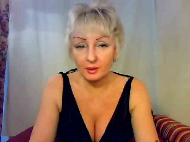 WetLipsPusi-69 webcam
