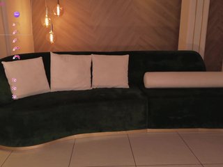 MaryLewis Porn Show