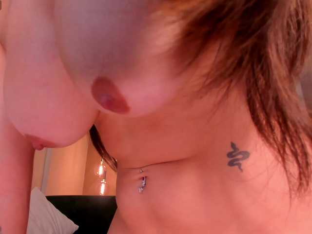 MaryLewis webcam