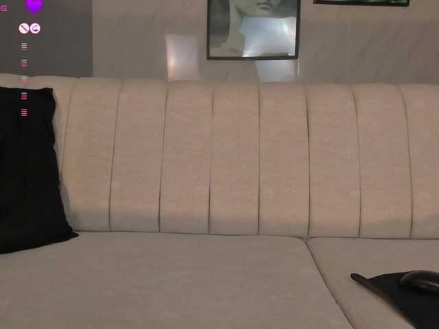 MaryLewis live cam on BongaCams