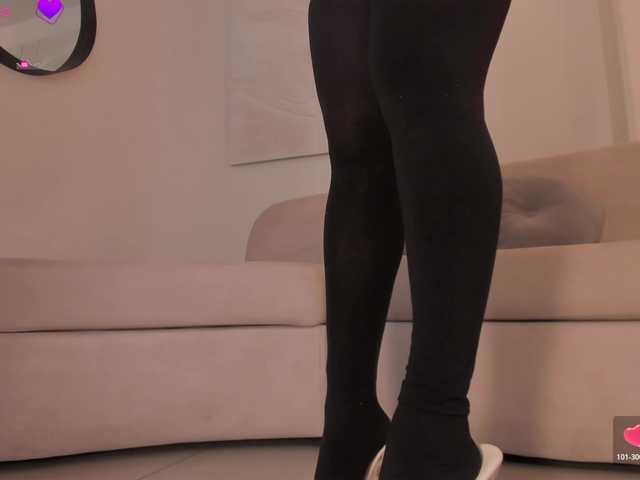 MaryLewis live cam on BongaCams