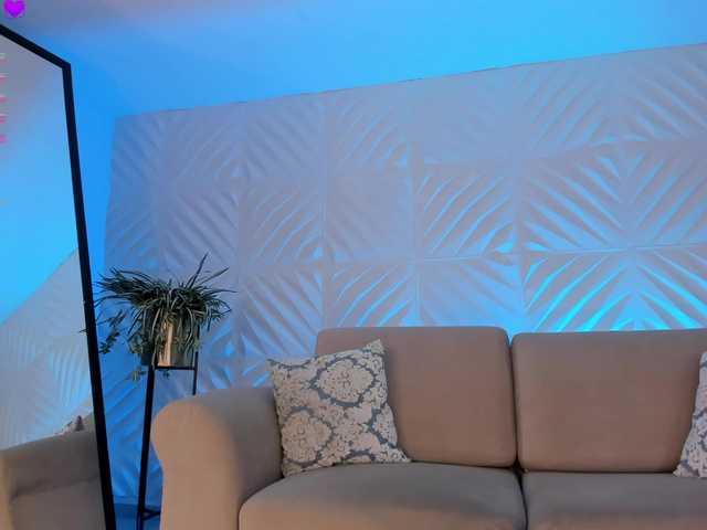 MaryLewis live cam on BongaCams