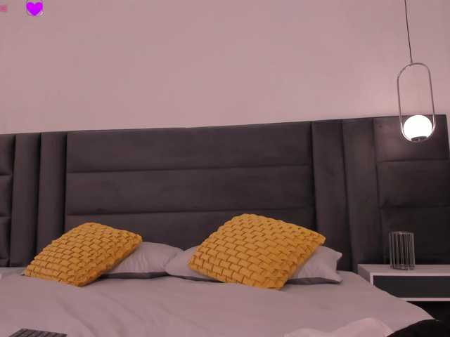 MaryLewis, en directo ahora en BongaCams
