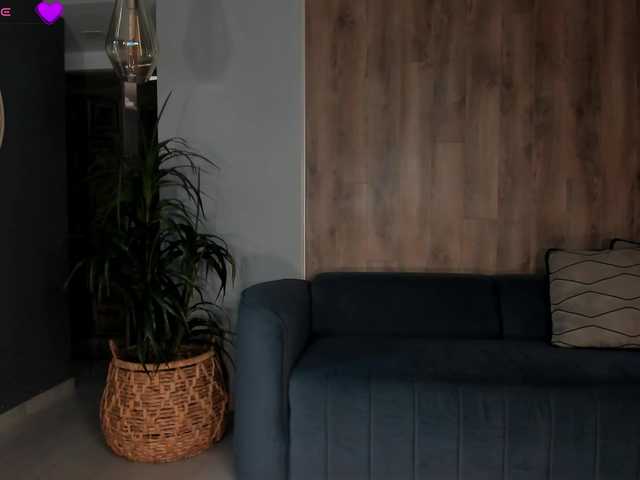MaryLewis live cam on BongaCams