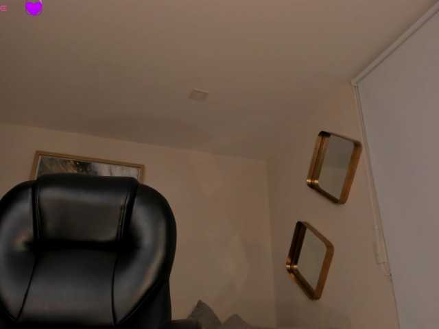 MaryLewis live cam on BongaCams