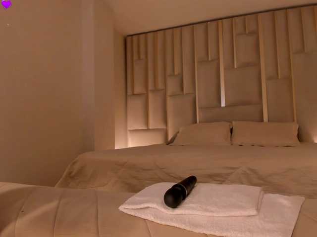 MaryLewis live cam on BongaCams