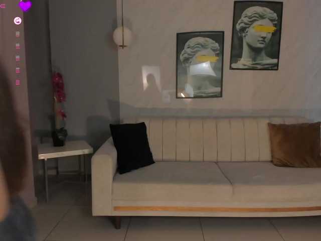 MaryLewis live cam on BongaCams
