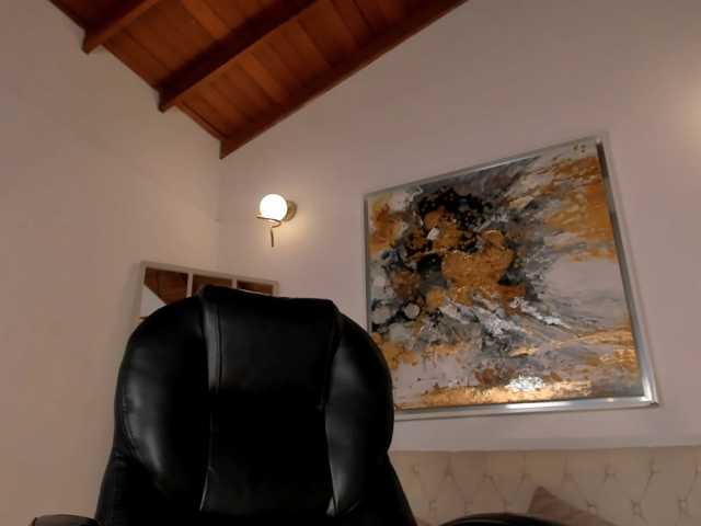 MaryLewis live cam on BongaCams