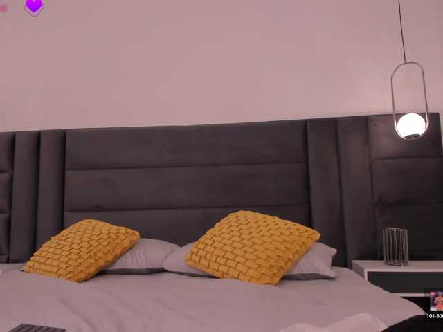 MaryLewis, en directo ahora en BongaCams