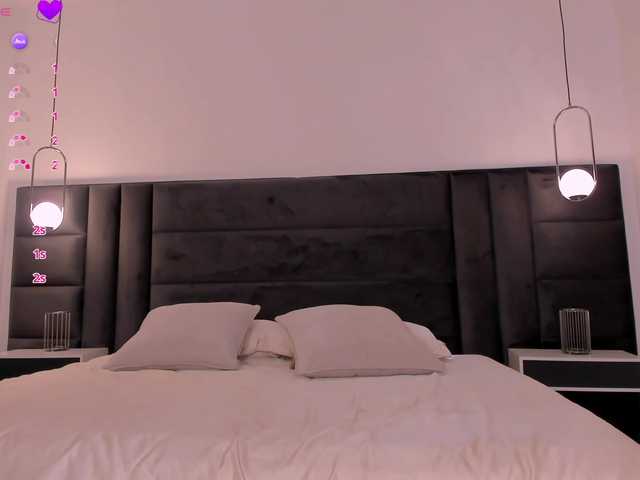 MaryLewis's BongaCams show and profile