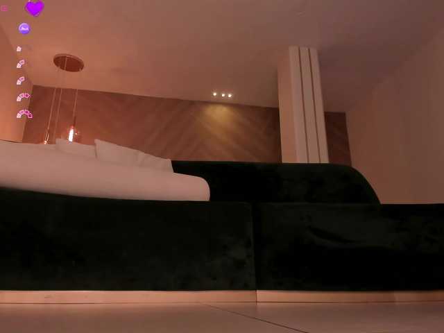 MaryLewis live cam on BongaCams