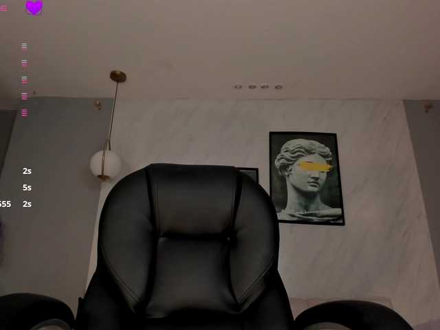 MaryLewis live webcam show