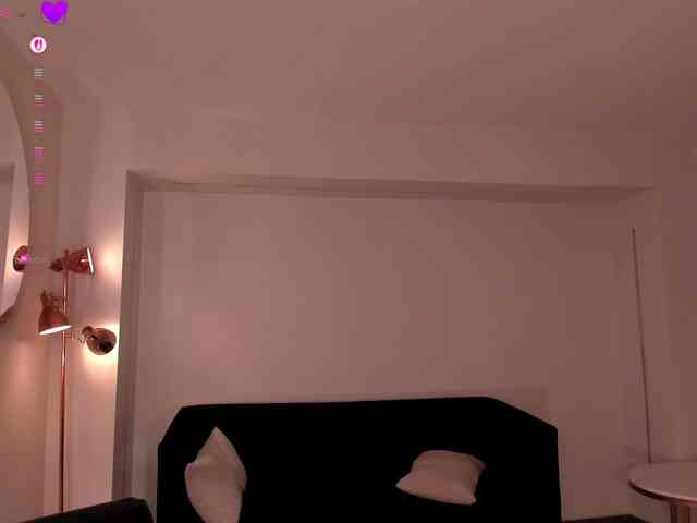 MaryLewis webcam