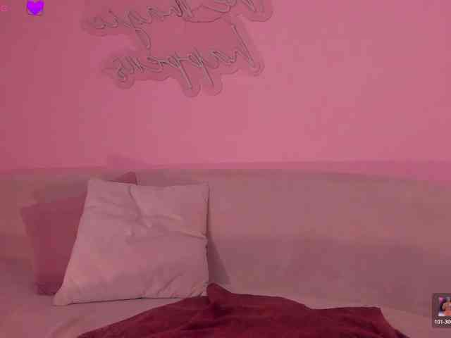 MaryLewis webcam